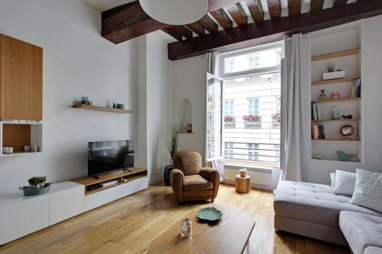 Luminous Loft In Saint-germain Des Pres Parijs