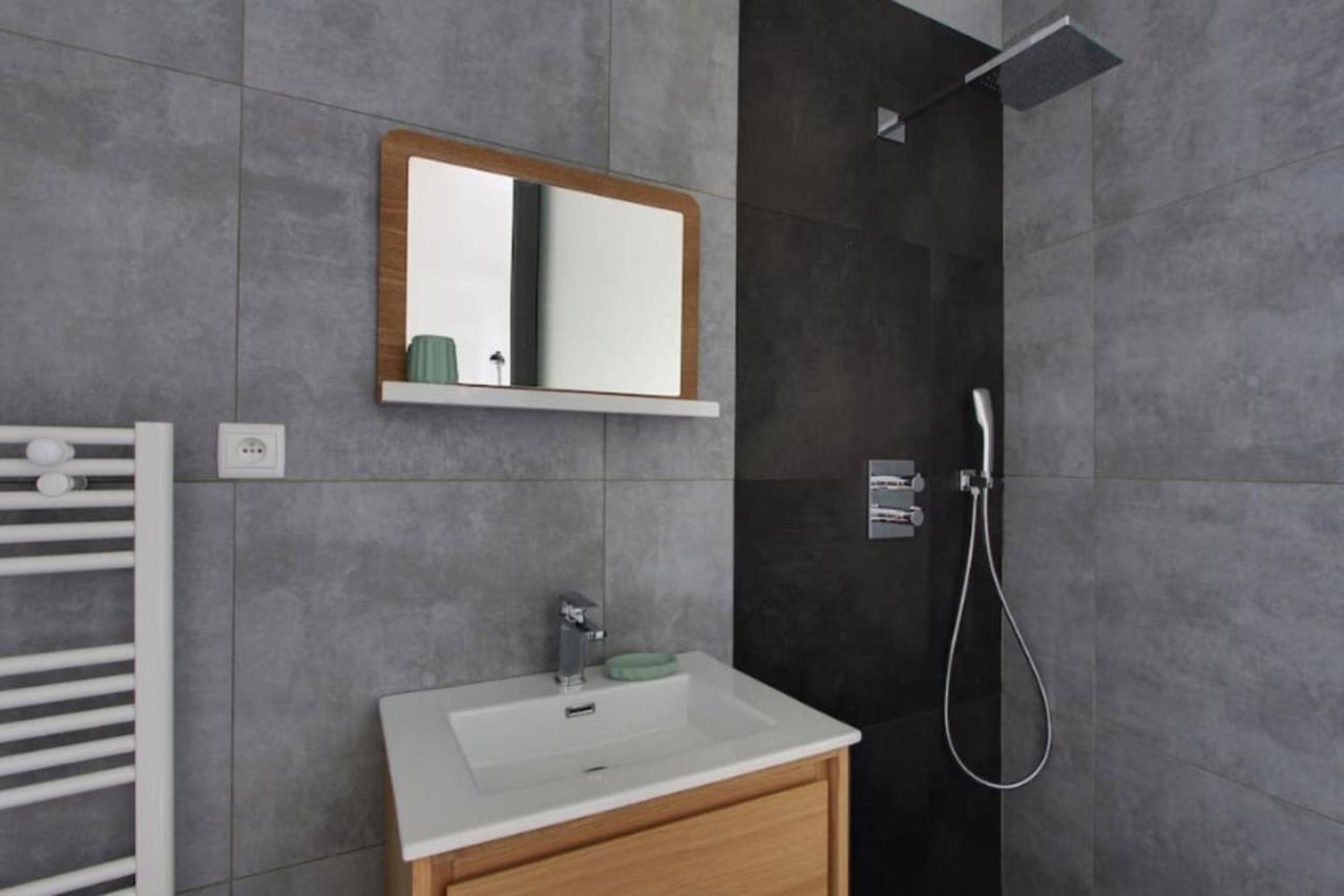 Luminous Loft In Saint-germain Des Pres Appartement Parijs